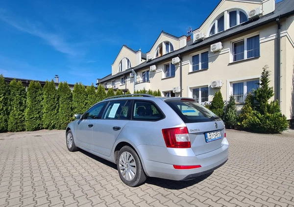 Skoda Octavia cena 34800 przebieg: 228000, rok produkcji 2014 z Polkowice małe 22